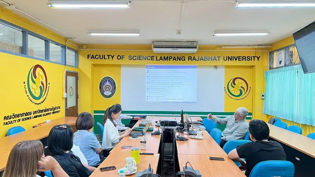 ภาพ 1: สัมมนา "The Evolution of Mathematics: From Past to Present" ณ มรภ.ลำปาง