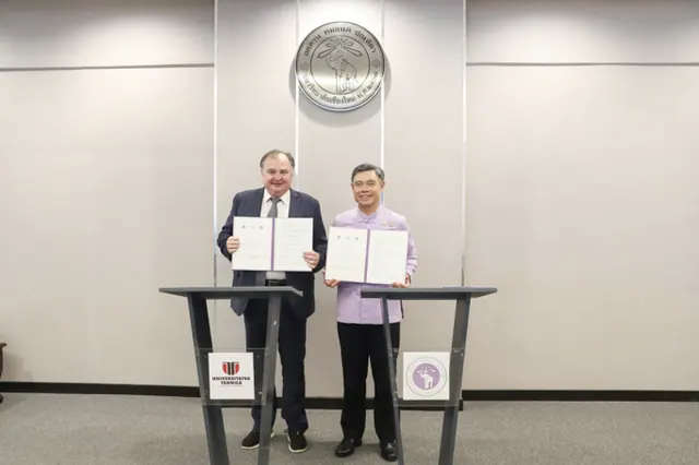 Photo 2: MOU Signing with Technical University of Cluj-Napoca