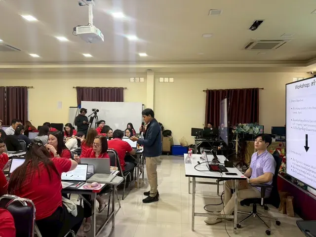 Photo 9: AI for Skills and Productivity Enhancement Training