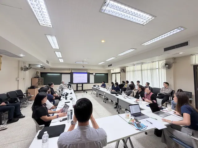 ภาพ 4: การประชุมเชิงปฏิบัติการ “Recent Advances in Fixed Point Theory and Applications and Its Direction to High-Impact Researches”