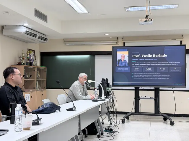 ภาพ 5: การประชุมเชิงปฏิบัติการ “Recent Advances in Fixed Point Theory and Applications and Its Direction to High-Impact Researches”